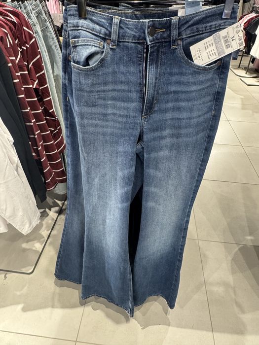 Джинси жіночі кльош