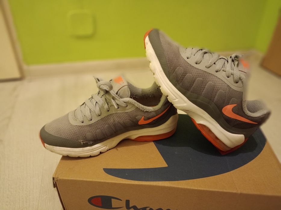 Buty Nike sportowe