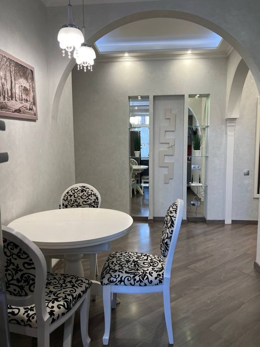 Сдам 2 комн. кв. Екатерининская( Європейська) / Дерибасовская