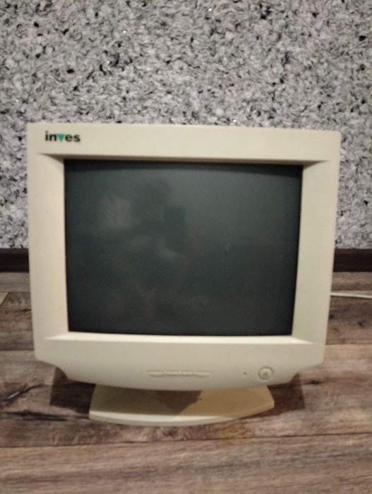 Монітор inves робочий