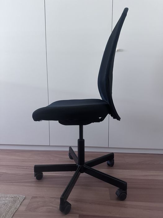 Cadeira giratória FLINTAN IKEA