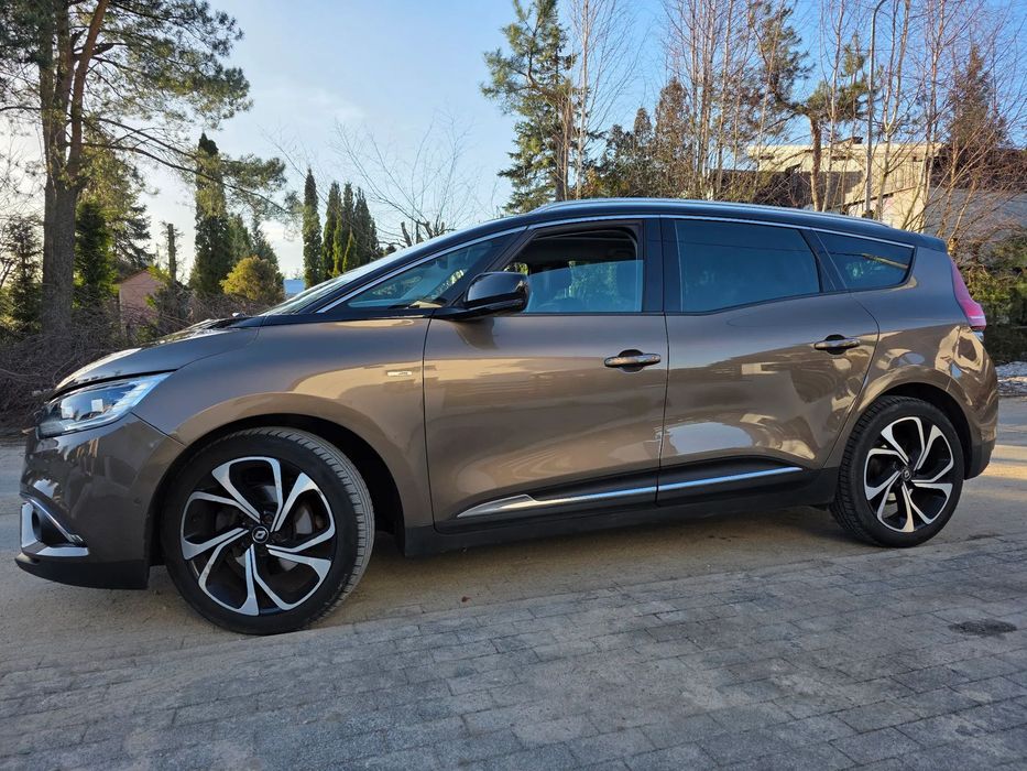 Renault Scenic BOSE 2017r.1.2 TCE 132 KM.7-osob.PANORAMA,FULL LED,SKÓRA,MASAŻE,Serwis