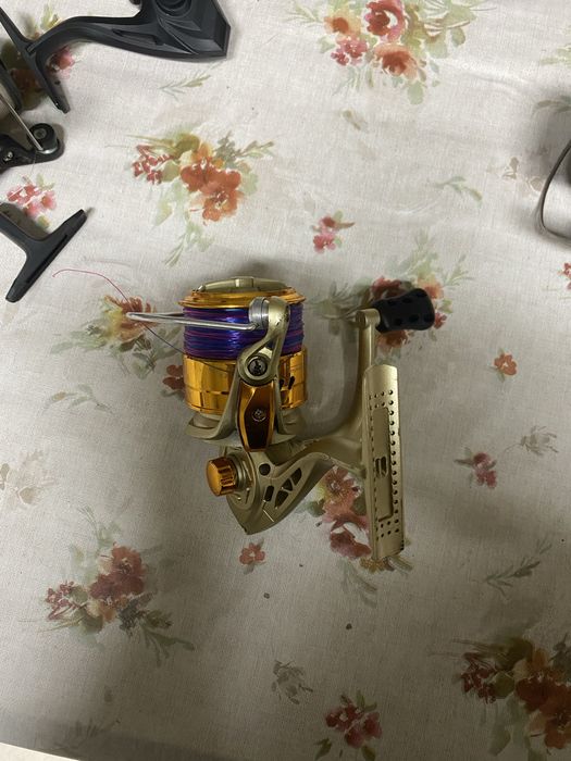 Vendo carretos de pesca