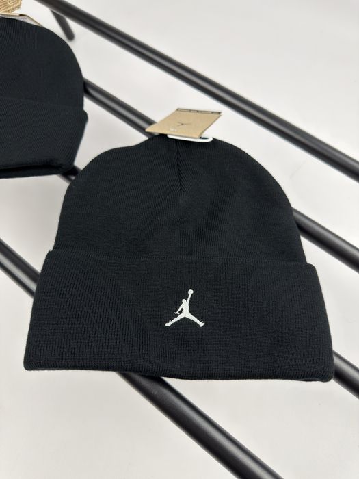 Шапка  Air Jordan Peak Black унісекс FN4672-010 Оригінал