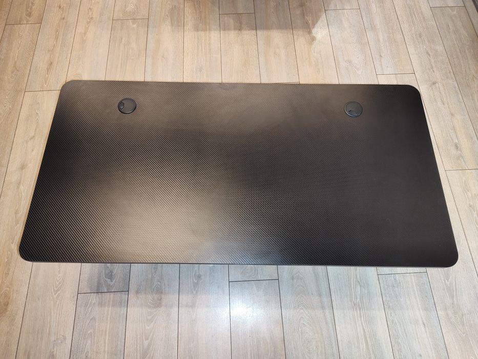 Нова стільниця для комп'ютерного столу  карбон 120х60 см