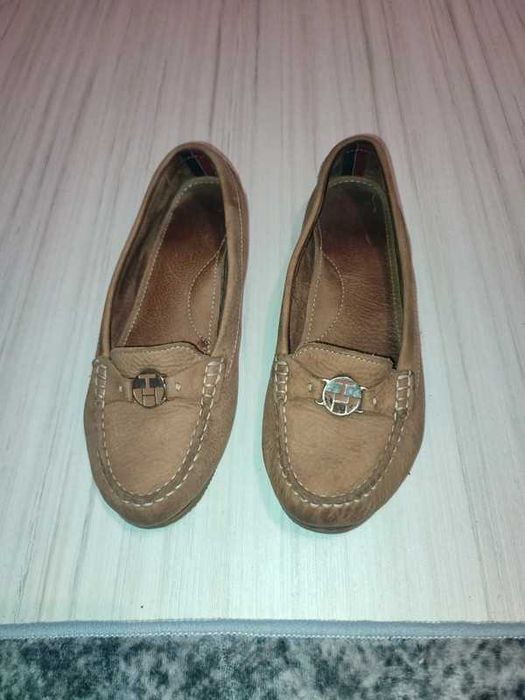 mokasyny damskie rozm. 37 firmy Tommy Hilfiger