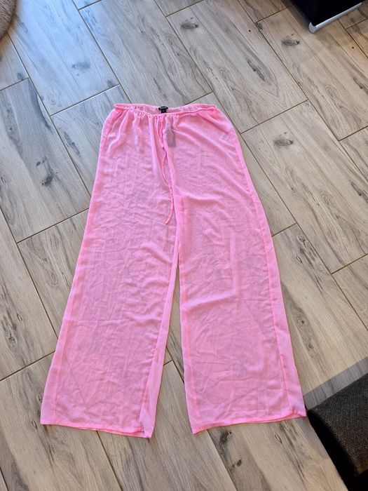 Szerokie spodnie z siatki