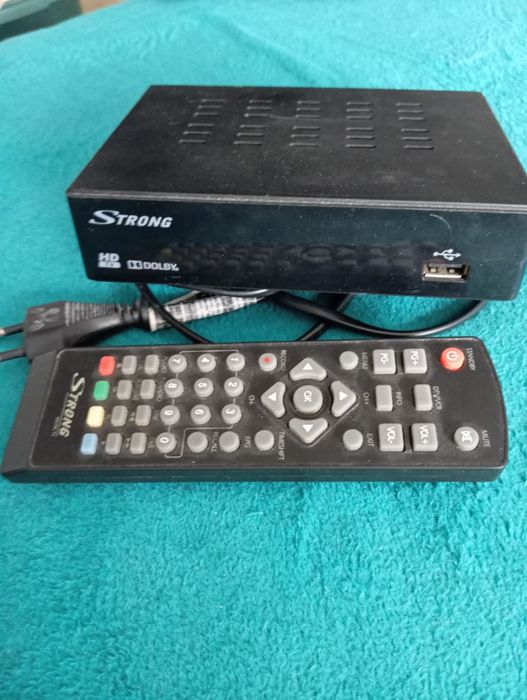 Dekoder dtv Strong srt8114
