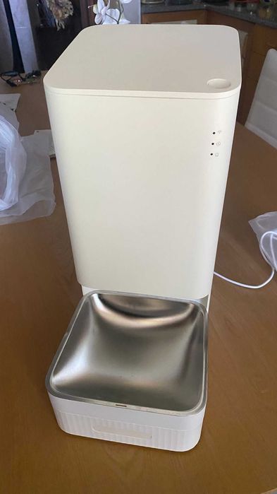 Xiaomi Smart Pet Food Feeder | O ROBÔ que NÃO DEIXA o teu ANIMAL MORRER DE FOME (Mesmo que te esqueças da vida))