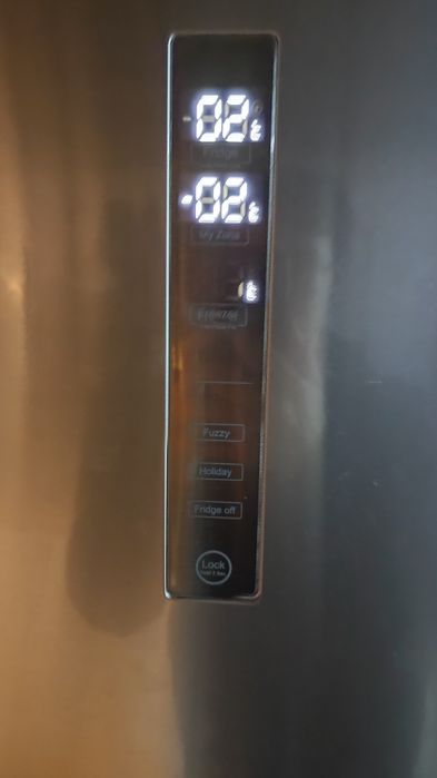 Frigorífico Combinado Haier 450L Inox [SEMi-NOVO]– No Frost & Dispensa