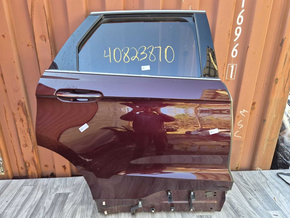 Ford Edge II drzwi prawe tył kompletne USA
