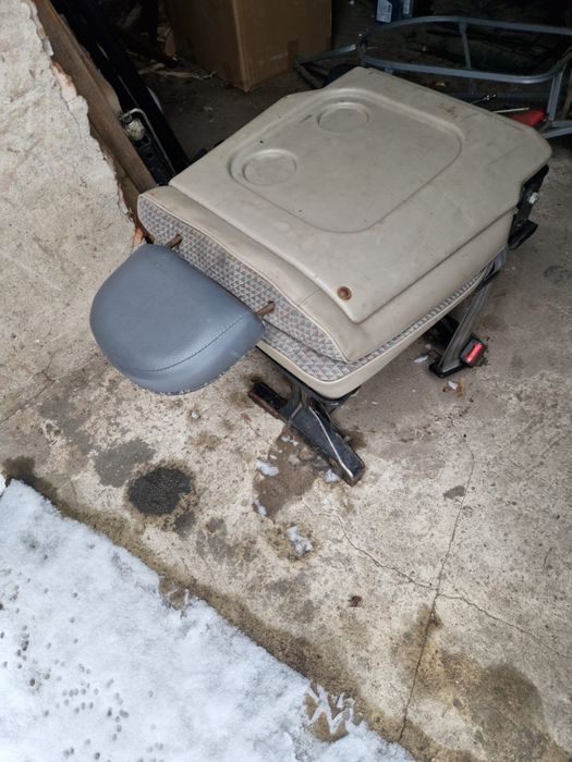 Fotel koziołek VW T4