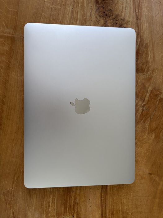 MacBook Air 13,3”