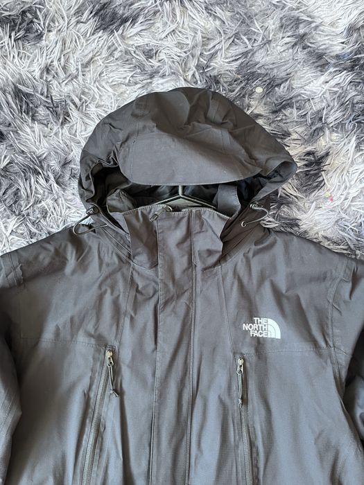 Курточка / плащовка TNF