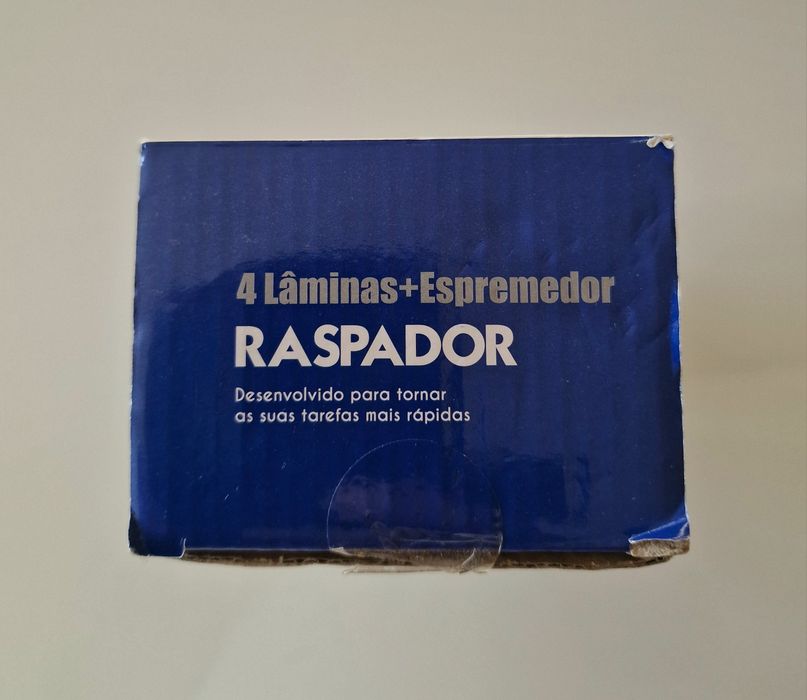 Raspador de vegetais. Novo