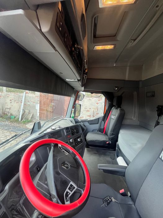 Renault Gama T 460
