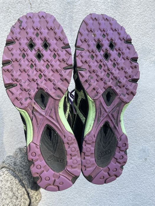 Женские кроссовки 42.5р Asics Gel Fuji Racer T268N беговые