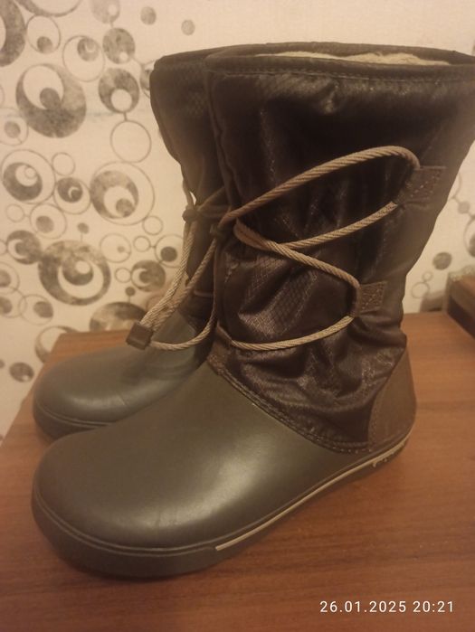 Продам сапоги Crocs