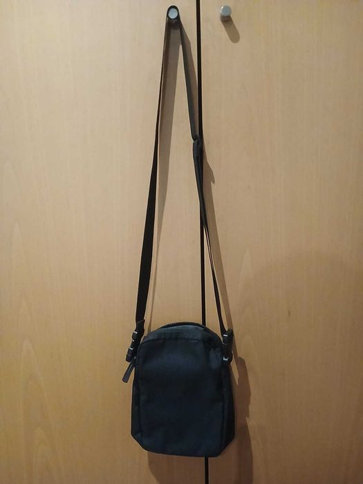Bolsa de ombro Nike oficial