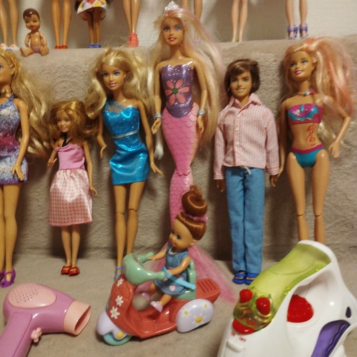 Лялька барбі оригінал