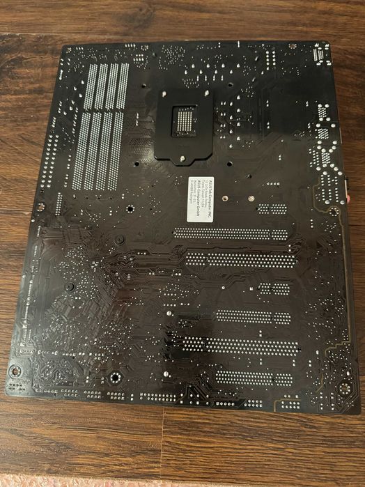 Как новая! Материнская плата ASUS Z97-AR DDR3 1150 сокет Гарантия!