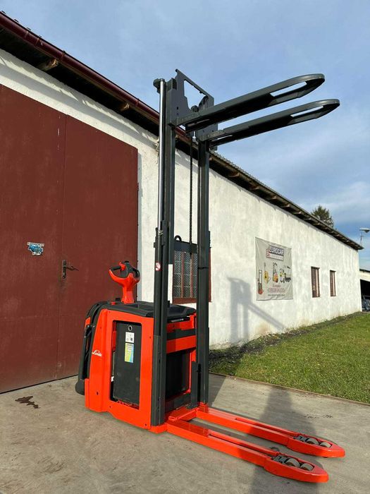 Штабелер електричний навантажувач 1326* Linde D10АР 1,2-2т 240 см 2020