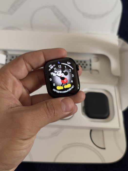 Apple Watch 11 GPS 42 mm Black