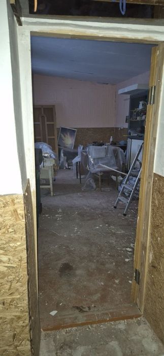 Продам гараж в районі центру переливання крові можна під СТО