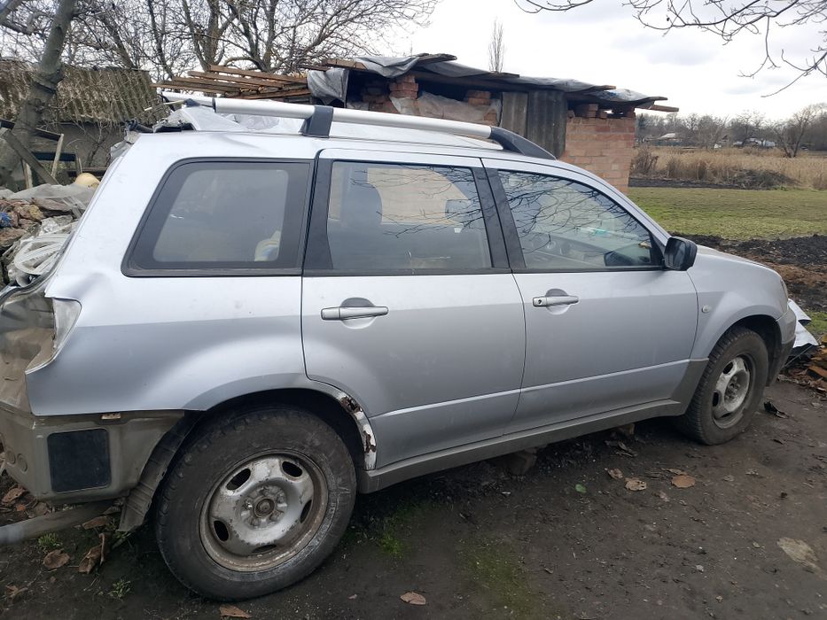 Продам мітсубісі аутлендер