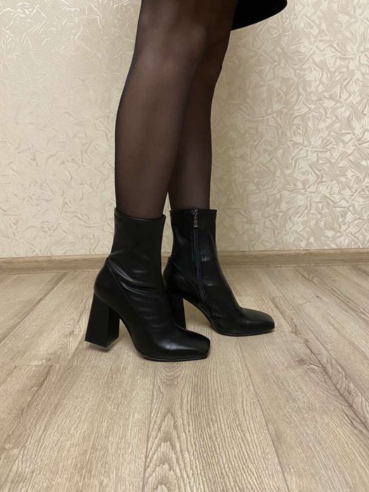 Стильні ботінки