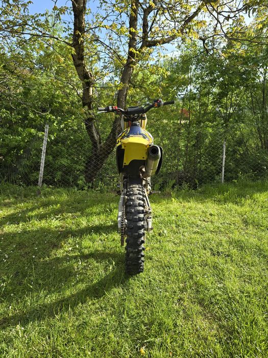 Suzuki RM-Z 250 із двигуном NC 250