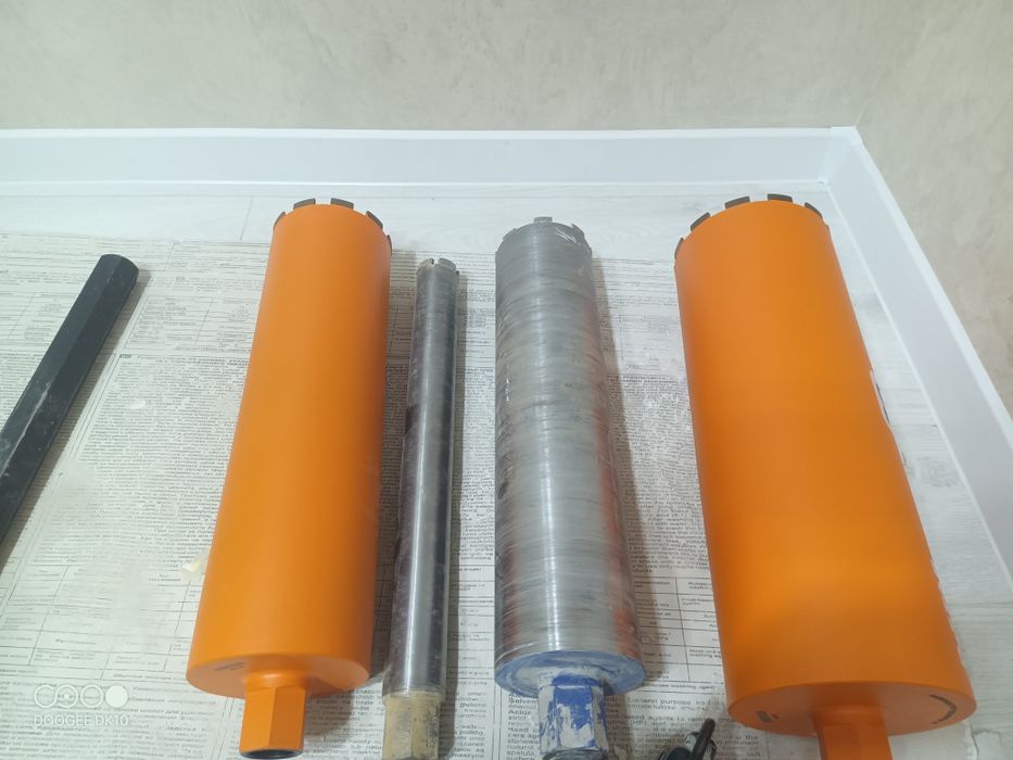 Алмазне буріння отворів в цеглі, бетоні