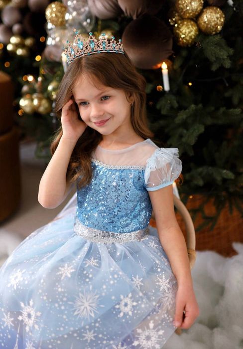 Сукня принцеси Ельзи з коротким рукавом та шлейфом 130