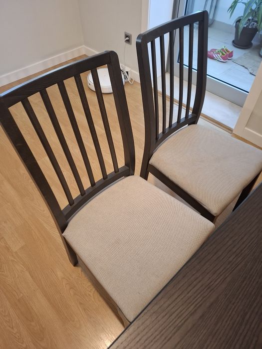 Conjunto Mesa refeição 2 cadeiras e banco Ikea EKEDALEN