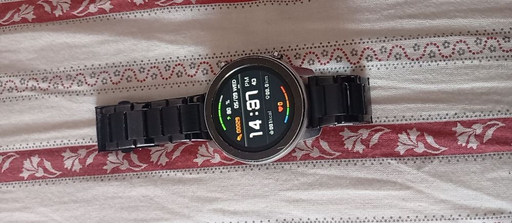 Tcl 505    smartwatch.  DN01