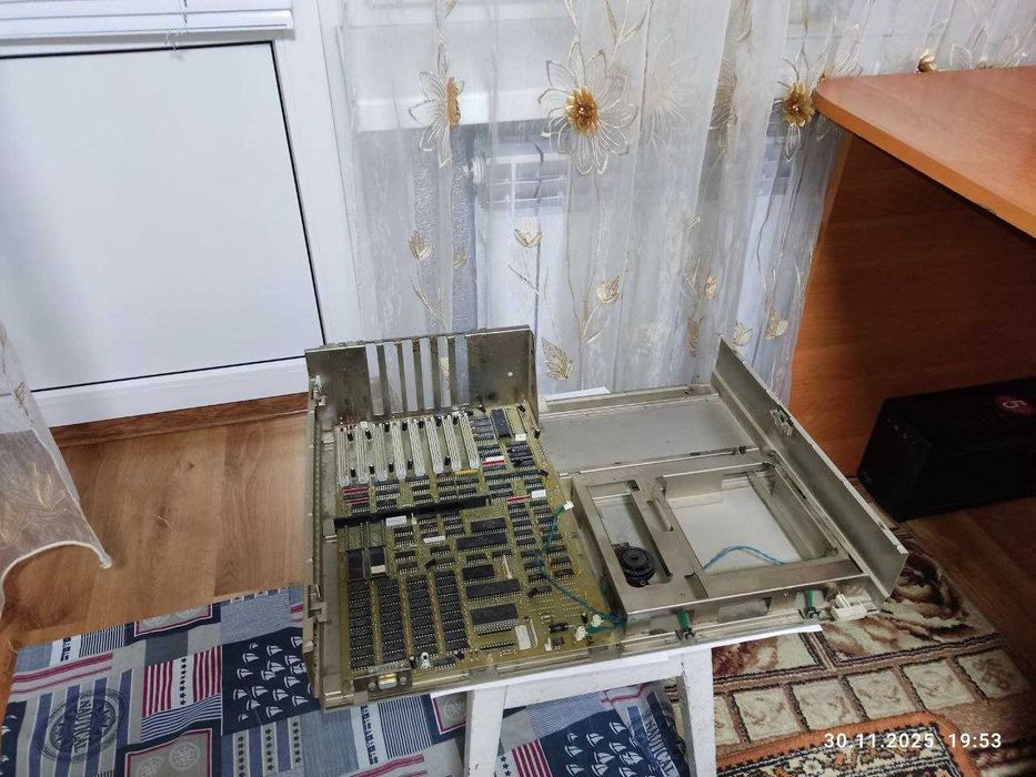 Плата немецкий клон IBM PC XT, ПК Robotron 1834 производства ГДР