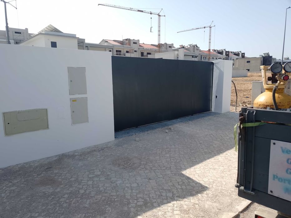 Fences and Gates513305048924835846