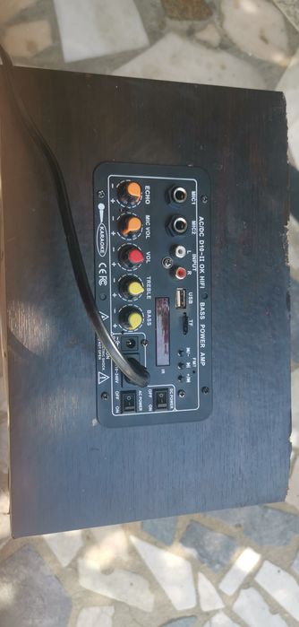 Coluna com amplificador