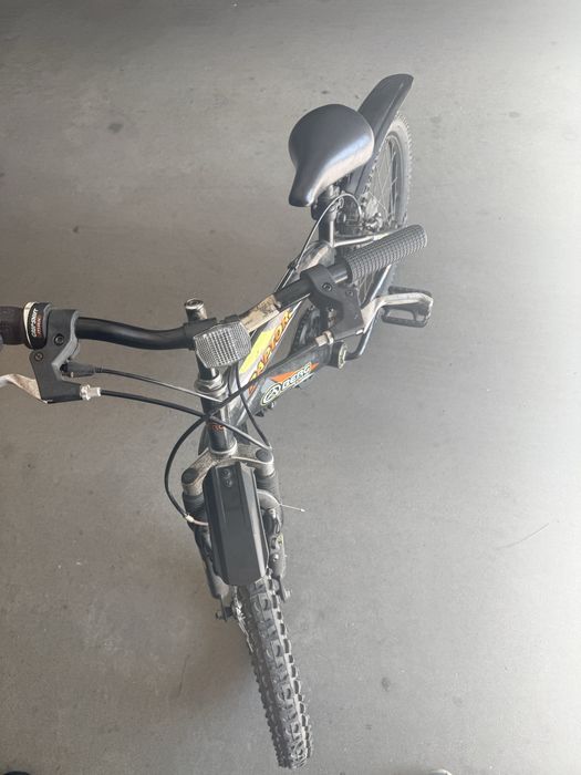 Bicicleta crian ça