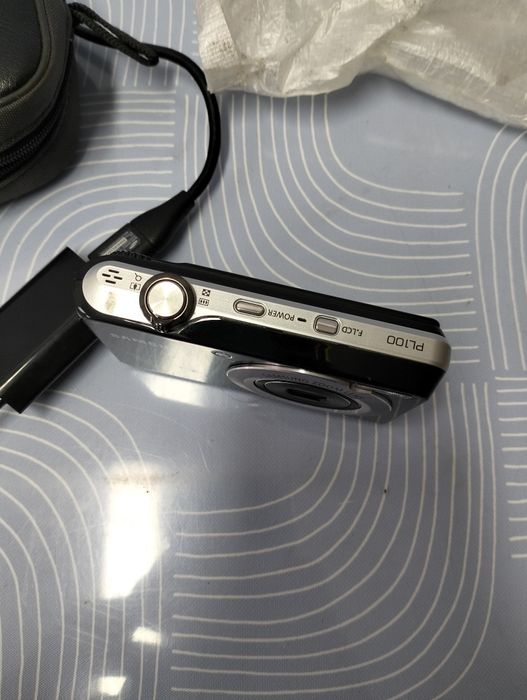 Stary aparat fotograficzny Samsung