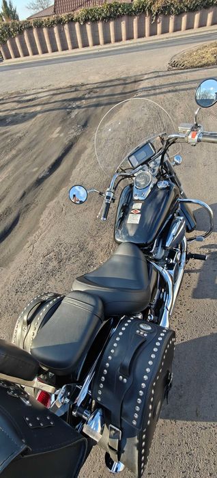 Honda Shadow VT750 na wale kardana-stan idealny.