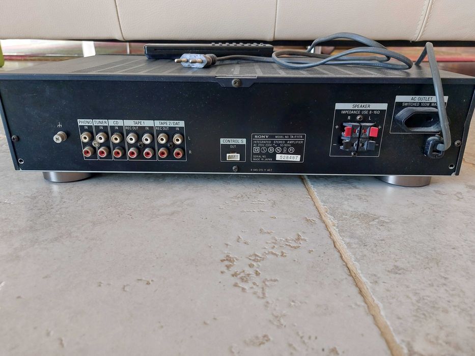 Sony amplificador HIFI  TA-F117R
