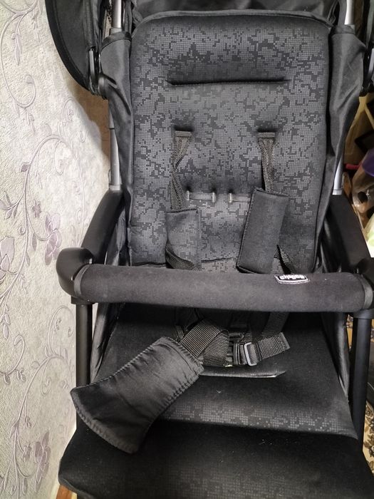 Прогулянкова коляска Chicco Ohlala 3