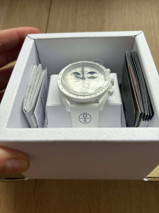 Omega x Swatch Bioceramic Moonswatch Mission To Earthphase Moonshine Gold Nowy Kolekcjonerski
