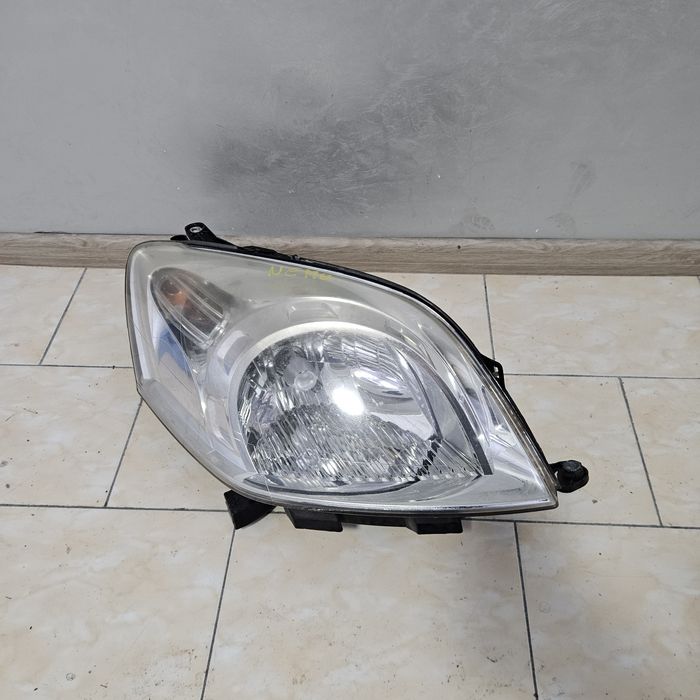 Фара права на сітроен немо пежо біпер citroen nemo