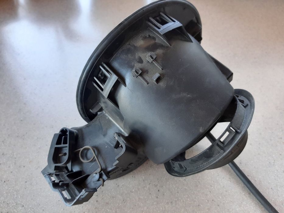 Корпус лючка бензобака Ford C-Max 2014г