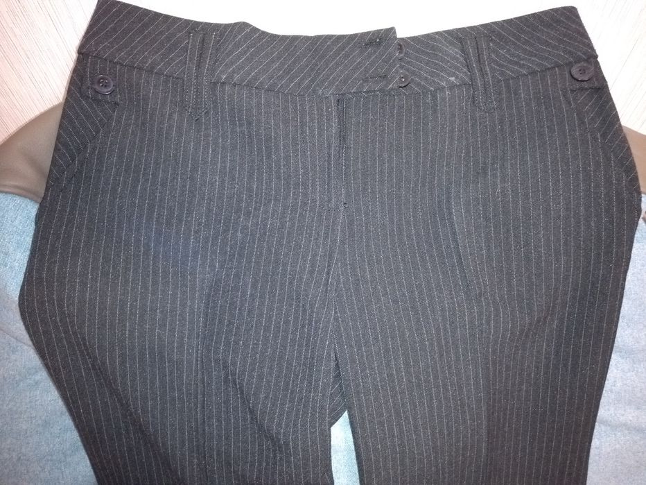 Продам брюки женские