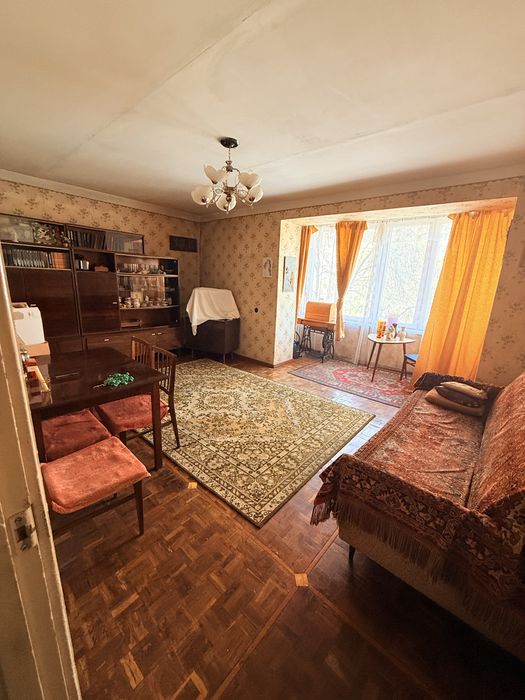 Меблі самовивіз