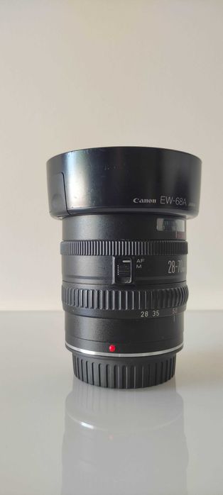 Canon EF28-70mm f/3.5-4.5