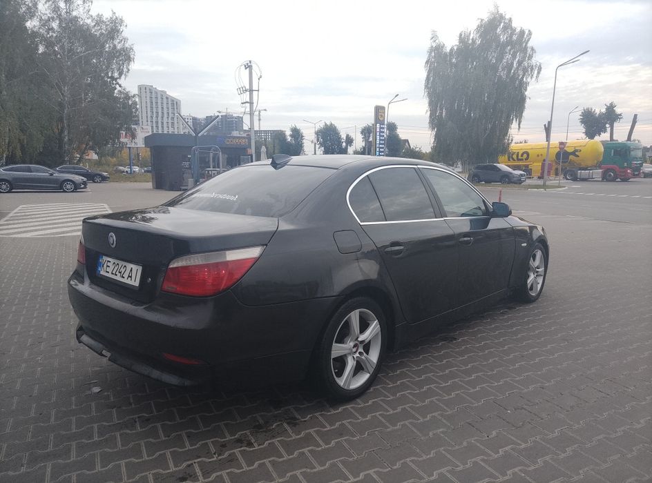 продам Бмв е60 525